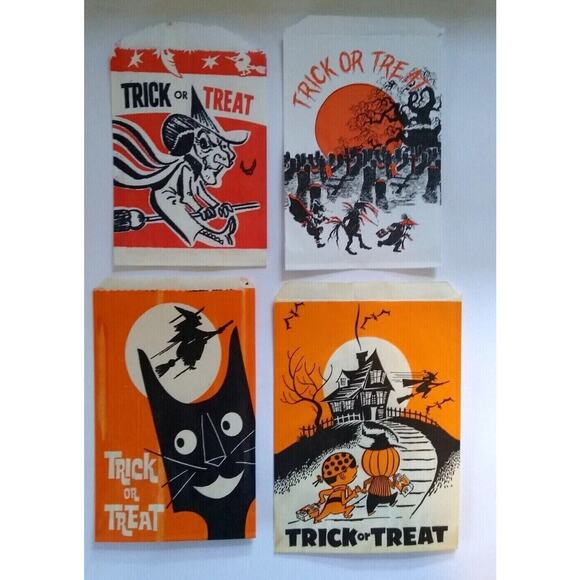 Halloween Candy Treat Bags Witch On Broom Haunted House Black Cats Graveyard - Picture 1 of 4